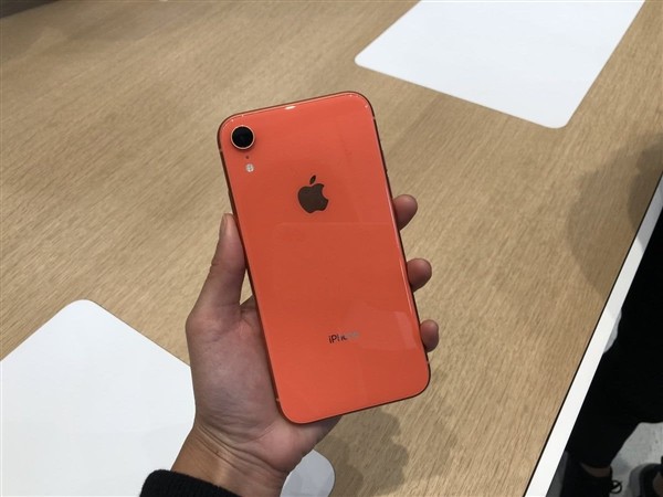 国内电商平台iPhone(XR/XS降价：苹果中国销量提升）