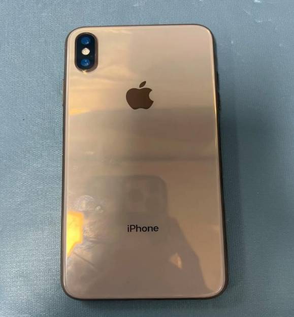 “iPhoneXSMax在日本反转的科技怪兽”